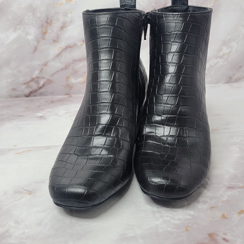 WOMEN'S Time and Tru Black Snake Skin Size 6 - Picture 6 of 11